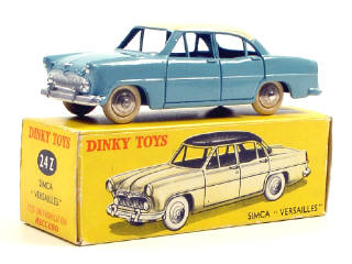 Lot 1220 - DINKY TOYS FRANCE (1)
