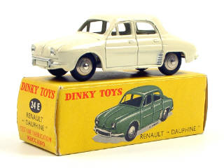 Lot 1181 - DINKY TOYS (FRANCE) (1)