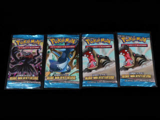 Lot 45 - POKEMON COMPANY (USA) (4)