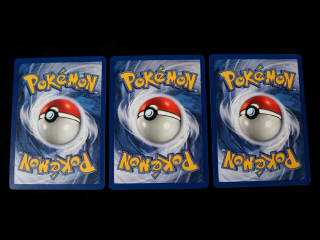Lot 1 - POKEMON COMPANY (USA) (3)
