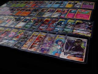 Lot 213 - POKEMON COMPANY (USA) (100)