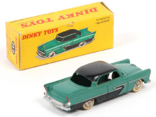 Lot 93 - DINKY TOYS (FRANCE) (1)