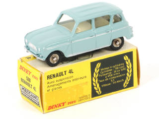 Lot 132 - DINKY TOYS (FRANCE) (1)