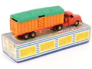 Lot 120 - DINKY TOYS (FRANCE) (1)