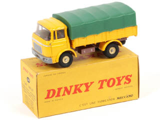 Lot 149 - DINKY TOYS (FRANCE) (1)