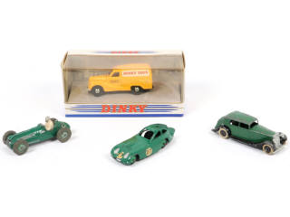 Lot 42 - DINKY TOYS (GB) (4)