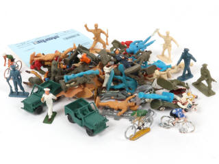 Lot 29 - DIVERS (48)