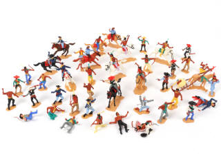 Lot 23 - TIMPO TOYS (GB) (40)