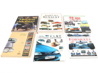 Lot 17 - DIVERS (6)