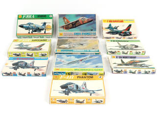 Lot 49 - DIVERS (10)