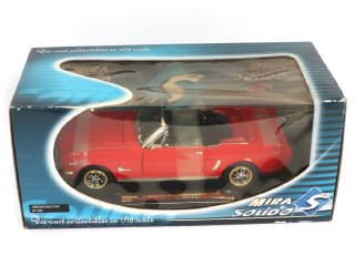 Lot 172 - DIVERS (9)