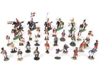 Lot 19 - DIVERS (33)