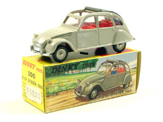 Lot 53 - DINKY TOYS FRANCE (1)
