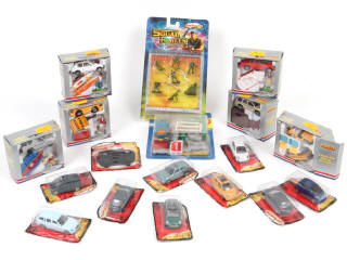 Lot 181 - DIVERS (18)