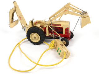 Lot 100 - CRAGSTAN TOY (JAPON) (1)