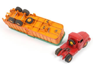 Lot 263 - DINKY TOYS (FRANCE) (2)