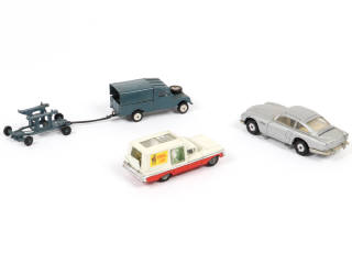 Lot 215 - CORGI TOYS (GB) (4)