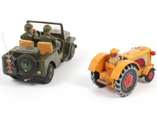 Lot 104 - NOMURA (JAPON) (2)