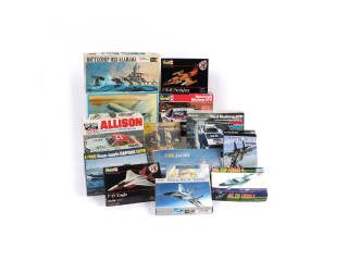 Lot 117 - DIVERS (14)