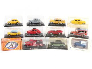 Lot 79 - DIVERS (12)