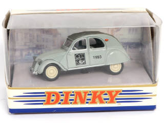 Lot 211 - DINKY MATCHBOX (GB) (12)
