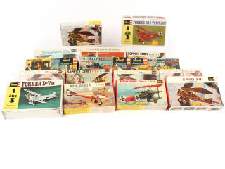 Lot 29 - REVELL (USA) (16)