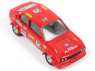 Lot 146 - DIVERS (18)