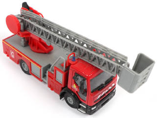 Lot 149 - DIVERS (18)