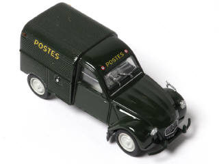 Lot 151 - DIVERS (20)