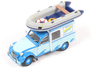 Lot 125 - DIVERS (16)