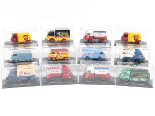 Lot 97 - DIVERS (12)