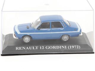 Lot 91 - DIVERS (12)