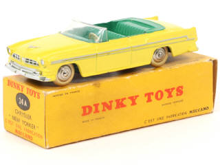 Lot 221 - DINKY TOYS (FRANCE) (1)