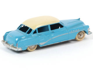 Lot 213 - DINKY TOYS (FRANCE) (1)