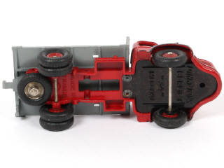 Lot 252 - DINKY TOYS (FRANCE) (1)