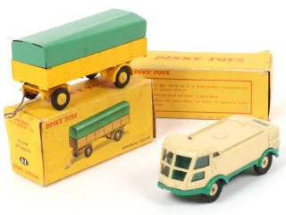 Lot 274 - DINKY TOYS (FRANCE) (2)