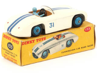 Lot 175 - DINKY TOYS (GB) (1)