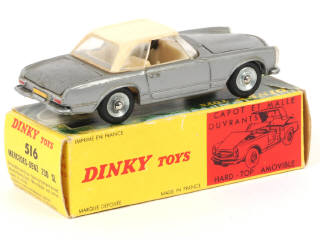Lot 268 - DINKY TOYS (FRANCE) (1)
