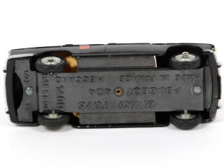 Lot 230 - DINKY TOYS (FRANCE) (1)