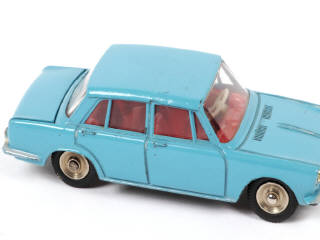 Lot 283 - DINKY TOYS (FRANCE) (1)