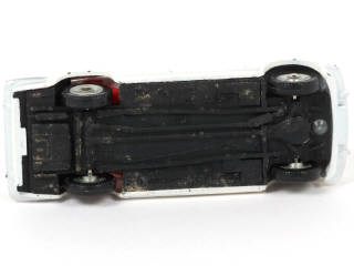 Lot 251 - DINKY TOYS (FRANCE) (1)