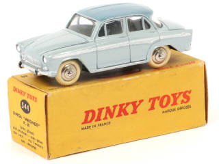 Lot 326 - DINKY TOYS (FRANCE) (1)