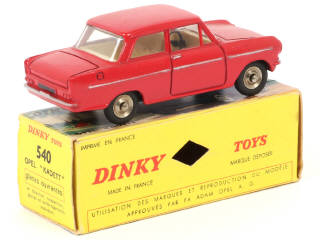 Lot 318 - DINKY TOYS (FRANCE) (1)