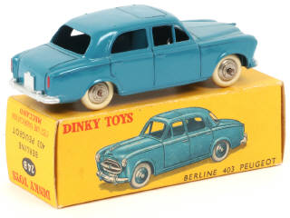 Lot 200 - DINKY TOYS (FRANCE) (1)
