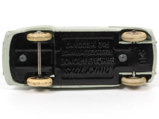 Lot 222 - DINKY TOYS (FRANCE) (1)