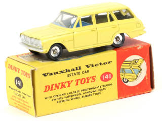 Lot 140 - DINKY TOYS (GB) (1)