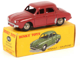 Lot 217 - DINKY TOYS (FRANCE) (1)