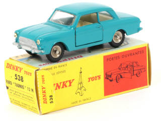 Lot 313 - DINKY TOYS (FRANCE) (1)