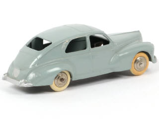 Lot 177 - DINKY TOYS (FRANCE) (1)