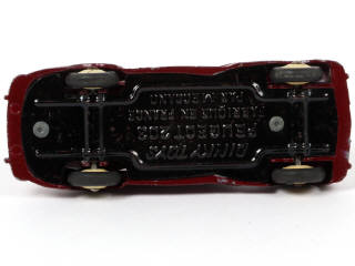 Lot 183 - DINKY TOYS (FRANCE) (1)